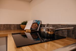 Photo 4- click for photo gallery